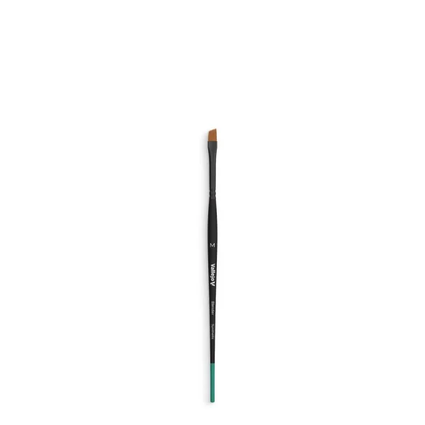 Vallejo - Flat Angled Synthetic Brush Medium - B05002