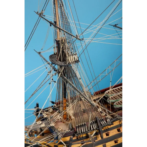 1000808970-12 Heller - HMS Victory - 80897
