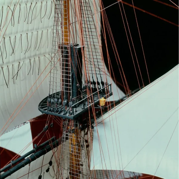 1000808970-9 Heller - HMS Victory - 80897