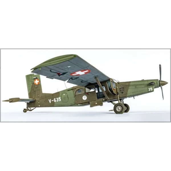 1010304100-11 Heller - Pilatus PC-6 B2/H2 Turbo Porter - 30410
