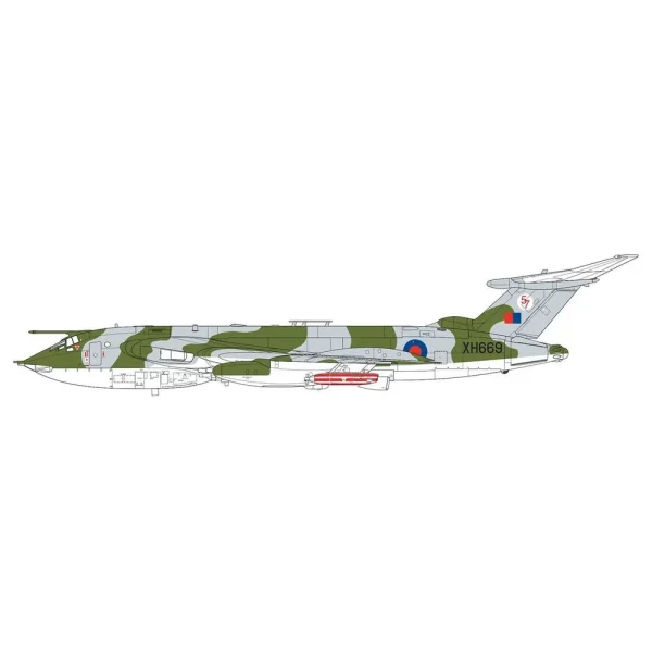 Airfix - Handley Page Victor K.2/SR.2 - A12009