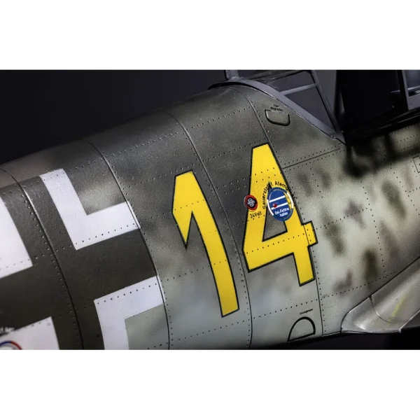 3129038663-5 Airfix - Messerschmitt Bf109G-5/G-6 - A17003