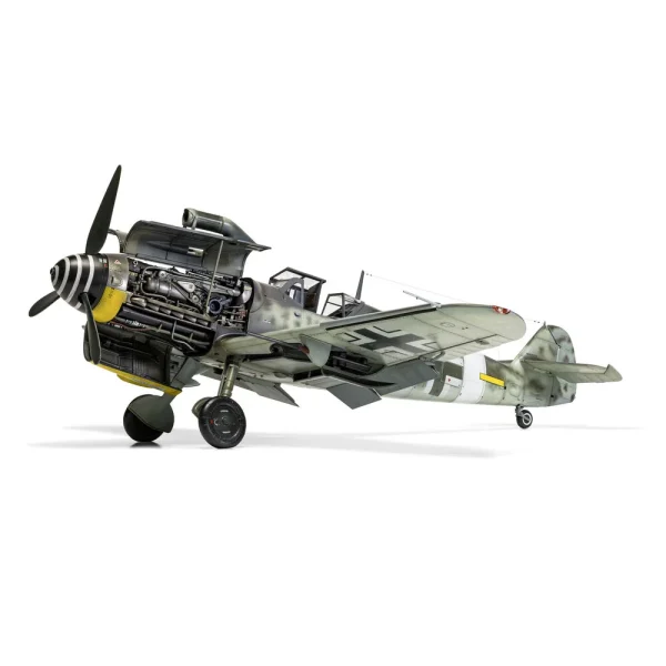 3129038663-9 Airfix - Messerschmitt Bf109G-5/G-6 - A17003