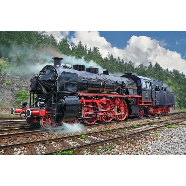 Revell - Schnellzuglokomotive S3/6 BR18(5) mit Tender 2‘2’T - 02168