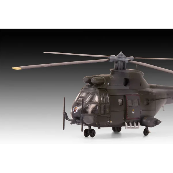 4009803746-2 Revell - Westland Puma HC.1 - 03746