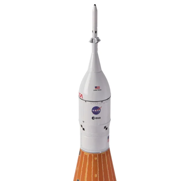 Revell - NASA Artemis Space Launch System (SLS) - 03760