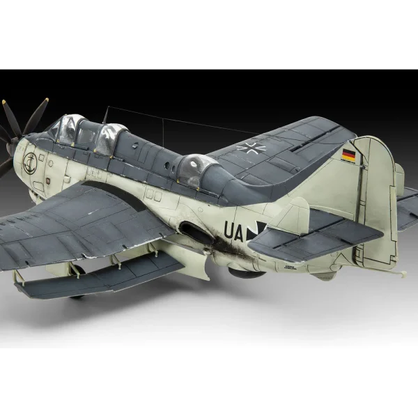 4009803775-3 Revell - Fairey Gannet AS.1/AS.4 - 03775