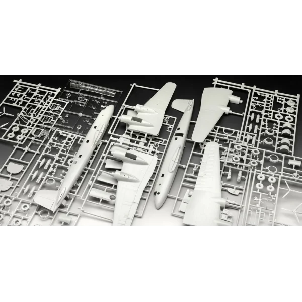 Revell - Focke-Wulf Fw 200 C-5/C-8 Condor - 03777