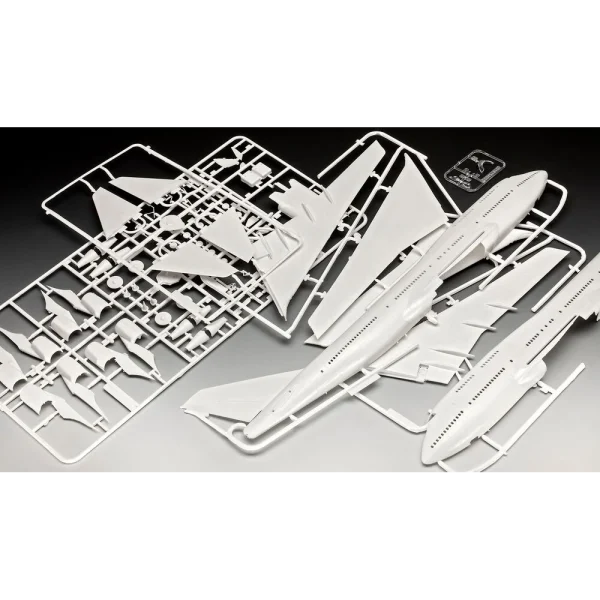 4009803780-7 Revell - IRON MAIDEN Ed Force One - Boeing 747-400 - 03780