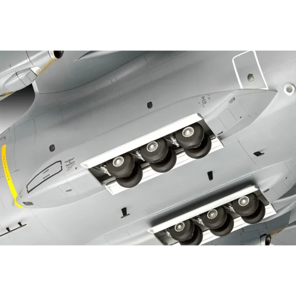 4009803929-4 Revell - Airbus A400M "ATLAS - 03929