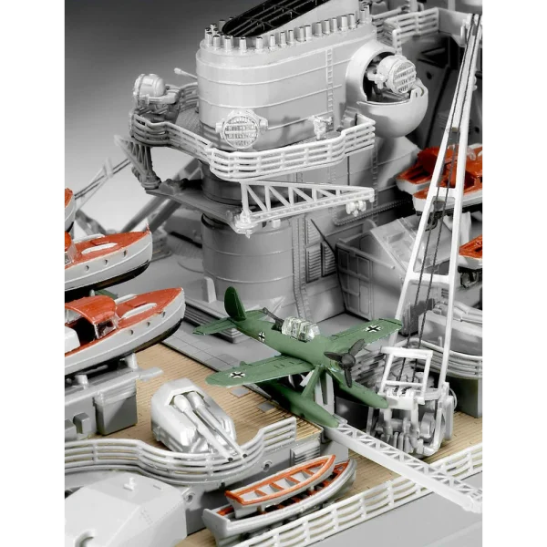 Revell - Bismarck - 05040