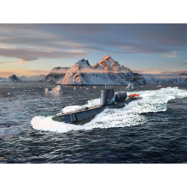 4009805184-7 Revell - U.S.S. Nautilus - 05184