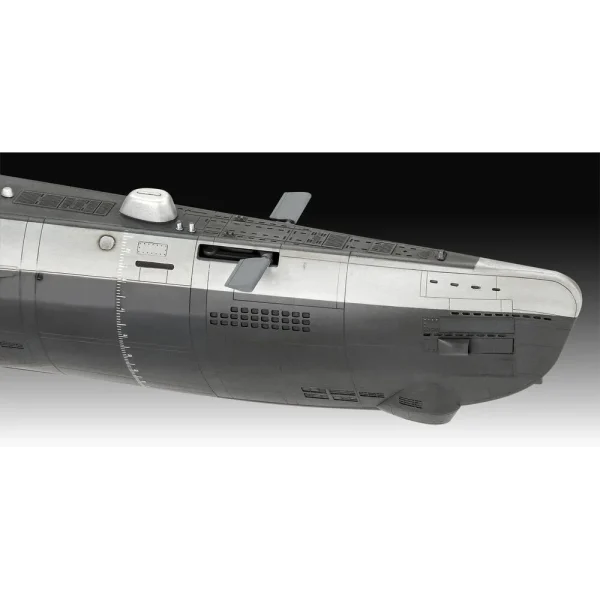 4009805186-11 Revell - 70 Jahre Bundeswehr:Wilhelm Bauer,Type 206A,Class2 - 05186