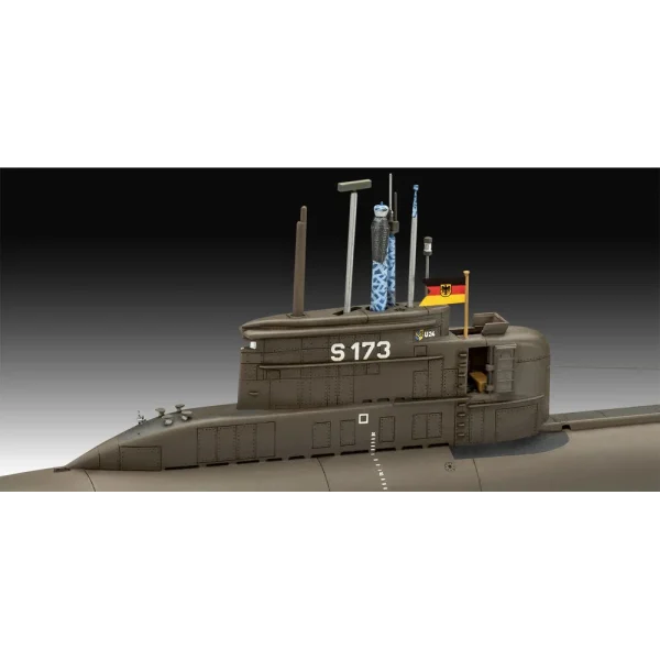 4009805186-8 Revell - 70 Jahre Bundeswehr:Wilhelm Bauer,Type 206A,Class2 - 05186