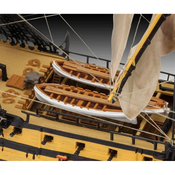 Revell - Geschenkset"BATTLE OF TRAFALGAR - 05767