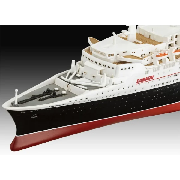 4009805806-2 Revell - Queen Elizabeth II - 05806