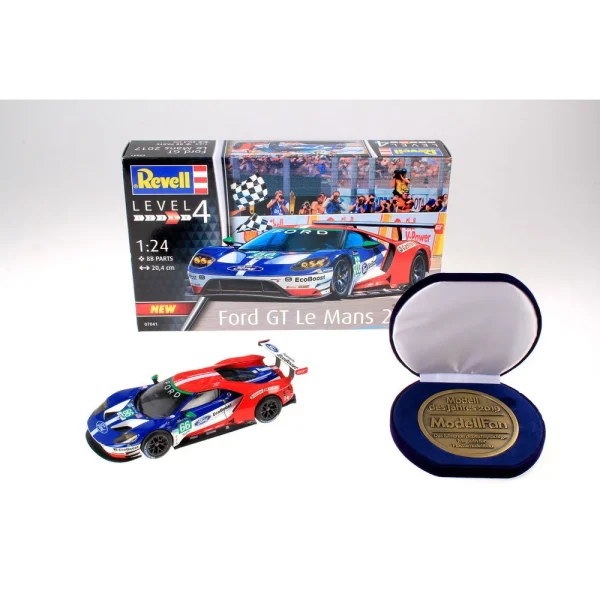 4009807041-7 Revell - Ford GT Le Mans 2017 - 07041