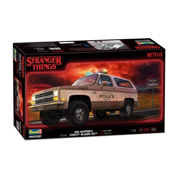 4009807724-9 Revell - Stranger Things 1985 Chevrolet K5 Blazer - 07724