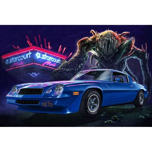 4009807728-7 Revell - Stranger Things Chevy Camaro Z/28 - 07728