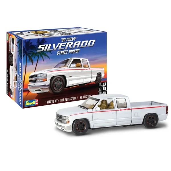 Revell - 1999 Chevy Silverado Custom Pickup - 14538