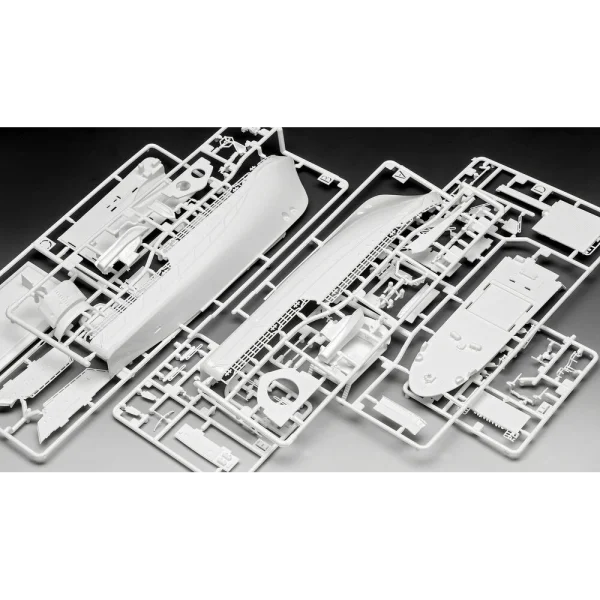 4009865812-6 Revell - Model Set Hermann Marwede - 65812