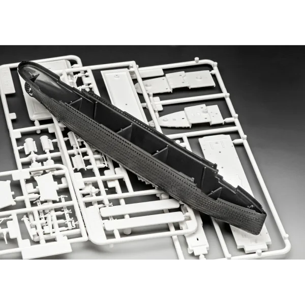 4009875804-1 Revell - Starter Kit R.M.S. Titanic - 75804