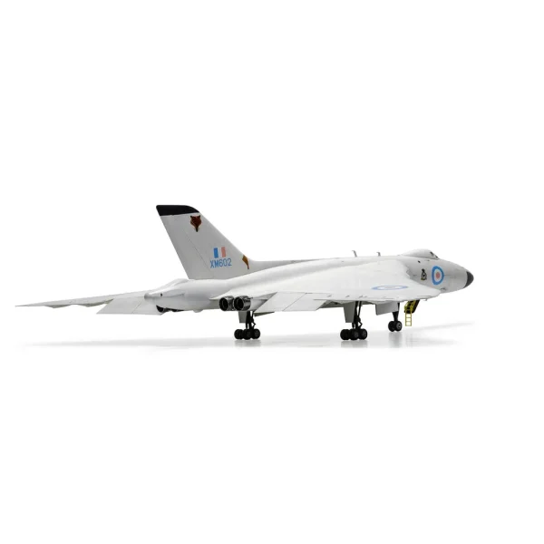 5286680373-13 Airfix - Avro Vulcan B.2 - A12011