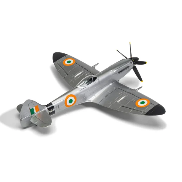 5286704611-3 Airfix - Supermarine Spitfire F Mk.XVIII - A05140